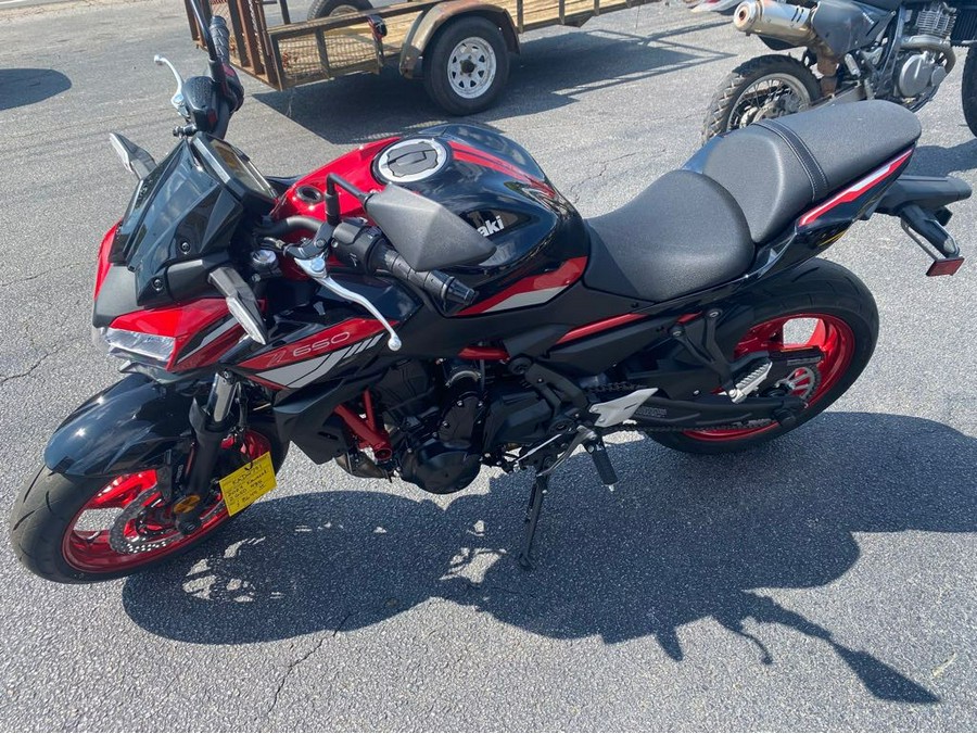 2024 Z650 ABS - RED / BLACK - Kawasaki