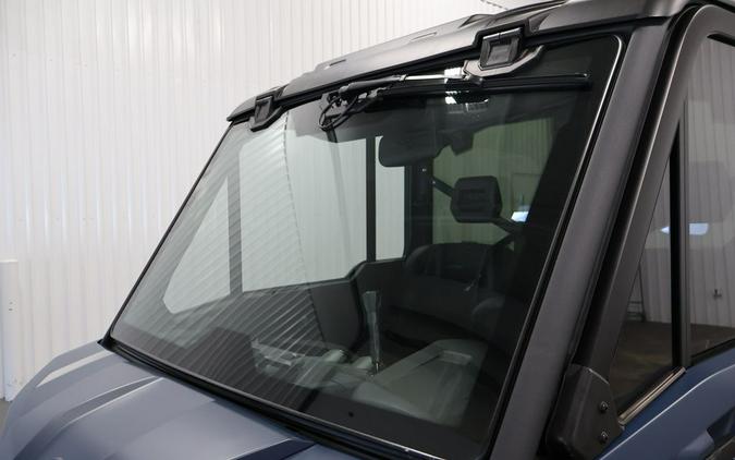 2026 Can-Am® Defender 6x6 Limited HD10