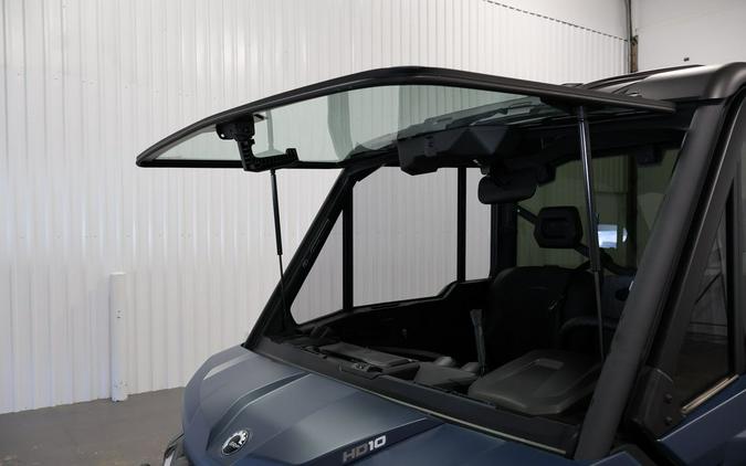 2026 Can-Am® Defender 6x6 Limited HD10