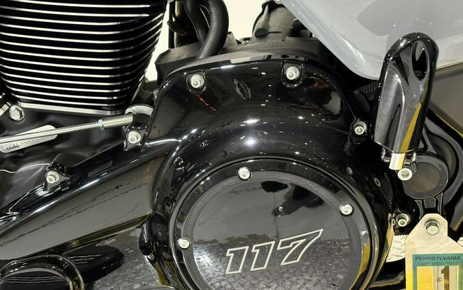 2026 Harley-Davidson® Road Glide® Dark Billiard Gray - Black