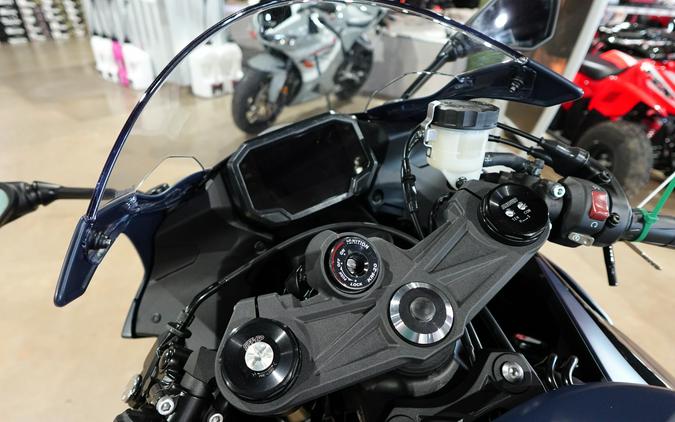 2027 Kawasaki Ninja® ZX™-6R ABS