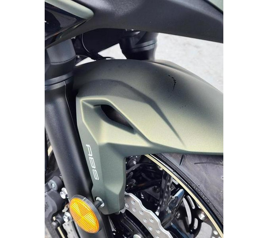 2024 Kawasaki Ninja® 650 ABS Metallic Covert Green/Metallic Spark Black