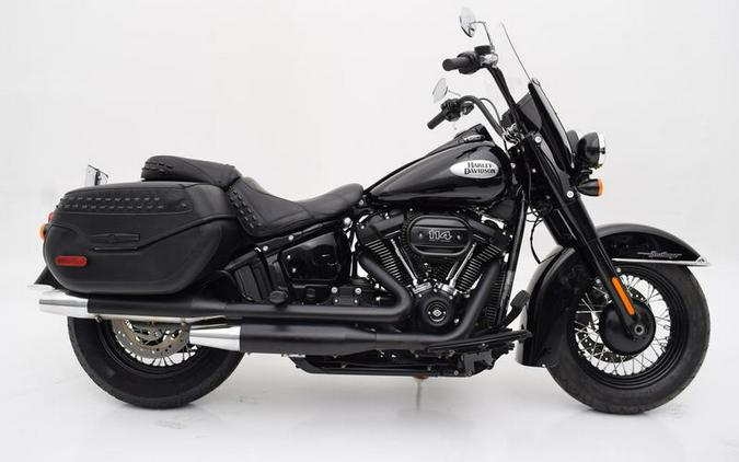 2022 Harley-Davidson® FLHCS - Heritage Classic 114