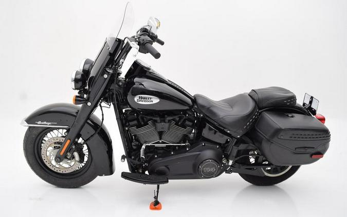 2022 Harley-Davidson Heritage Classic 114 Review