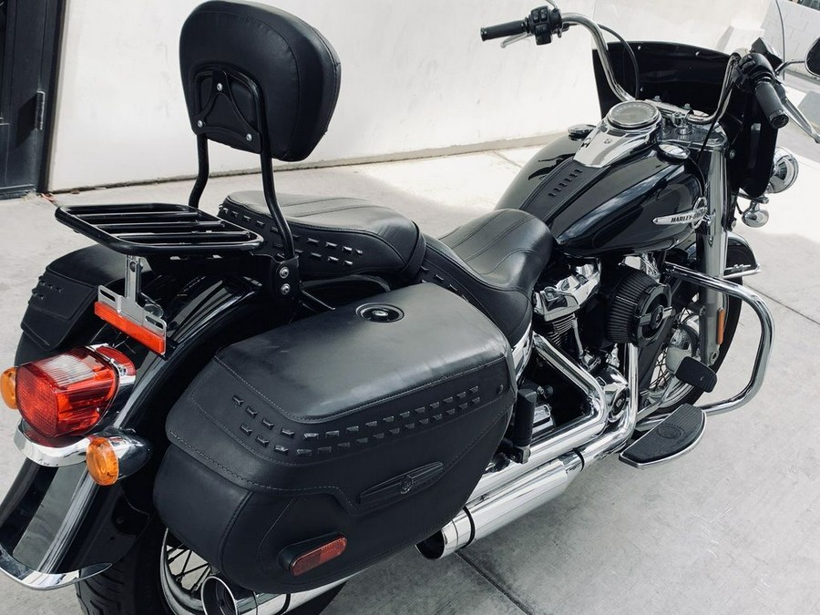 2020 Harley-Davidson® FLHC - Softail® Heritage Classic