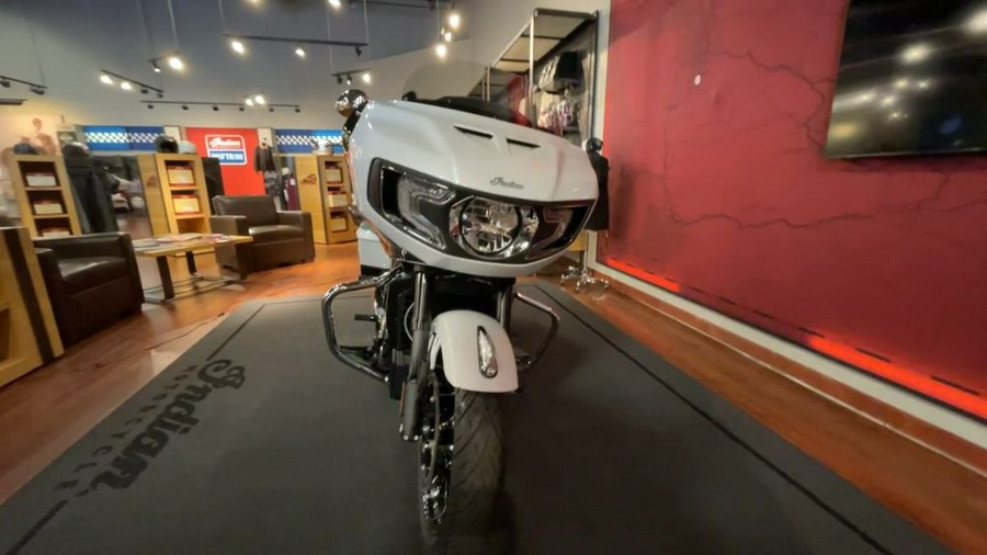 2024 Indian Motorcycle® Challenger® Limited Ghost White Metallic