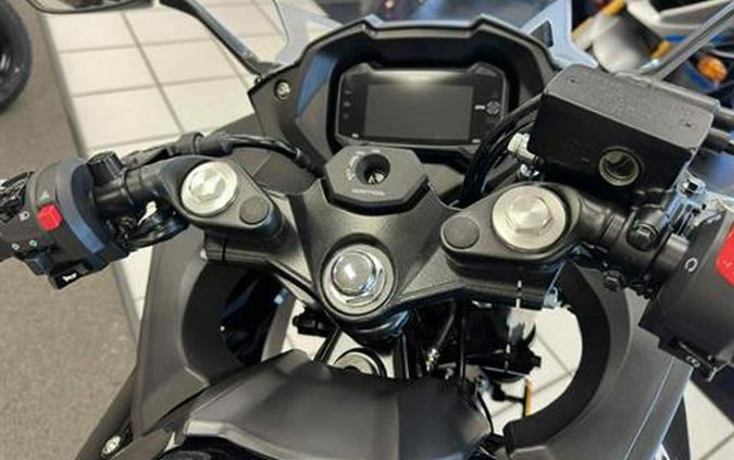 2025 Suzuki GSX250R ABS