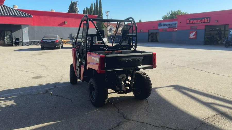 2026 Honda PIONEER 520