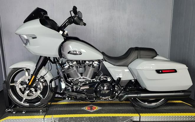 2026 Harley-Davidson® Road Glide® FLTRX DRK BILIARD GRY