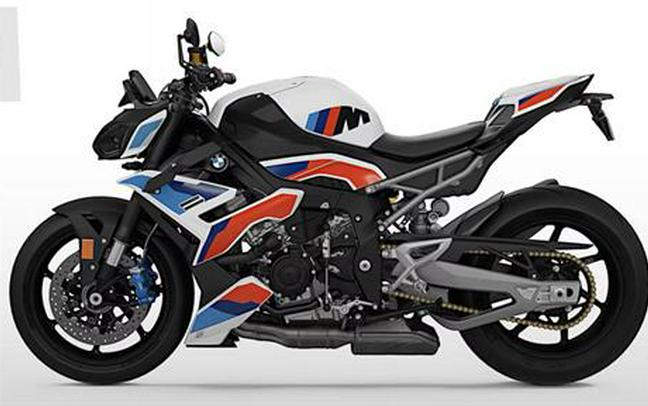 2026 BMW M 1000 R