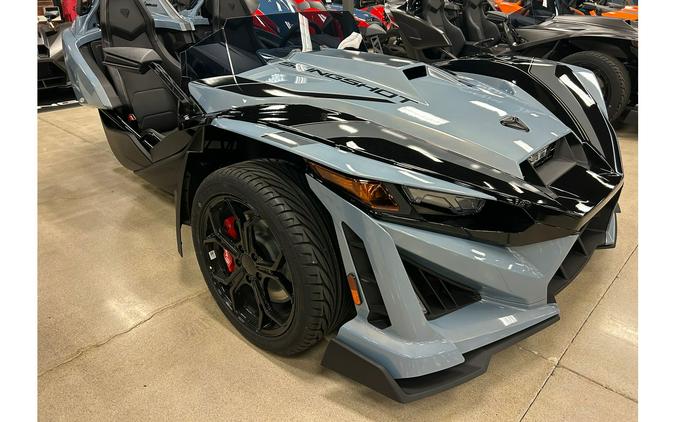 2026 SLINGSHOT SIGNATURE EDITION AUTODRIVE - Slingshot