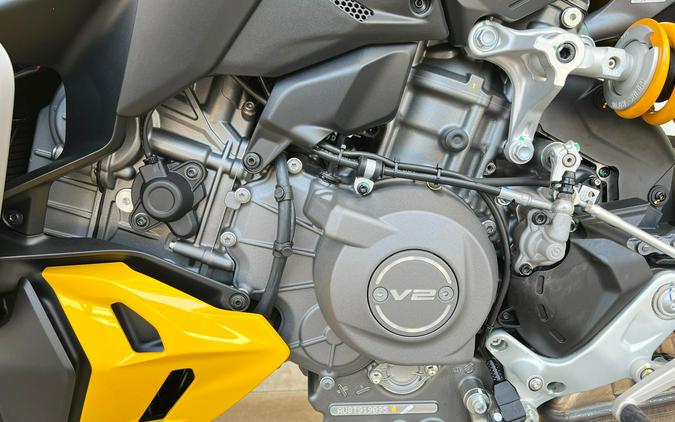 2026 Ducati STREETFIGHTER896 V2S