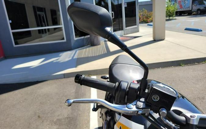 2025 Triumph TRIDENT