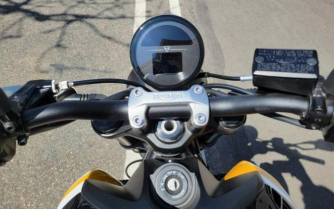 2025 Triumph TRIDENT
