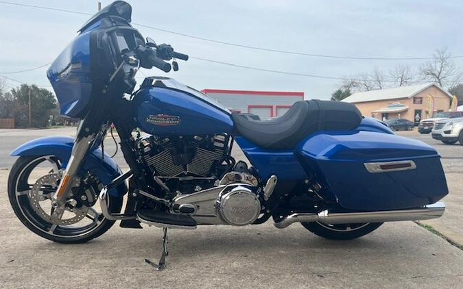 2024 Harley-Davidson Street Glide® Blue Burst – Black Finish