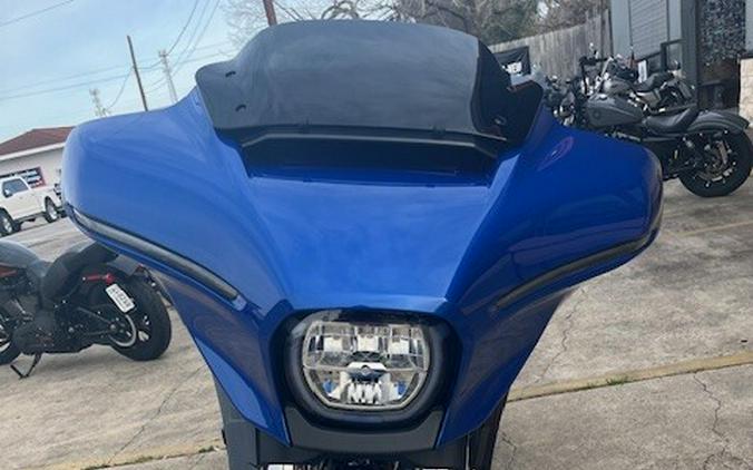 2024 Harley-Davidson Street Glide® Blue Burst – Black Finish