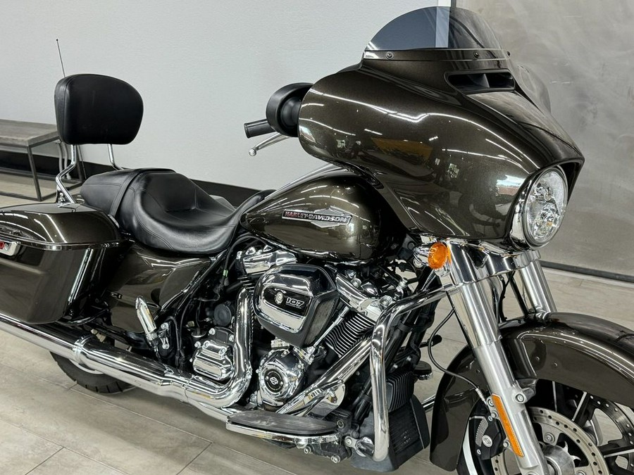 2021 Harley-Davidson® Street Glide Base