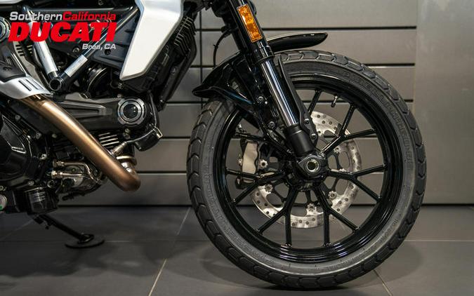 2024 Ducati Scrambler Icon (2G) Black