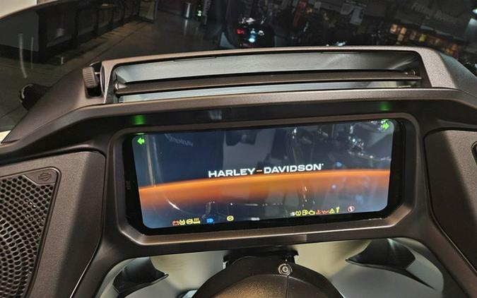 2025 Harley-Davidson FLTRX - Road Glide