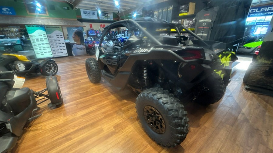 2026 Can-AM MAVERICK X3 XDS TURB RR SMART SHOX WITH 10.25 INCH INFOTAINMENT