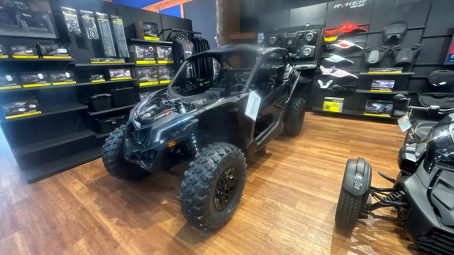 2026 Can-AM MAVERICK X3 XDS TURB RR SMART SHOX WITH 10.25 INCH INFOTAINMENT