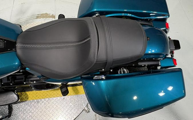 2026 Harley-Davidson® Road Glide® Teal Thunder / Vivid Black Black Trim
