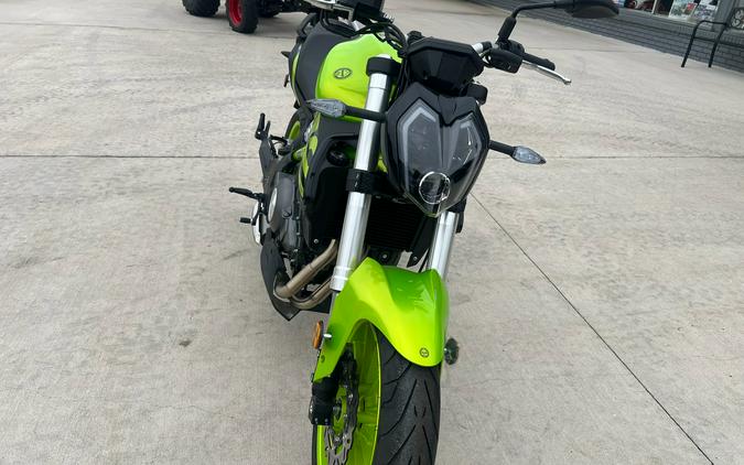 2024 Benelli 302S