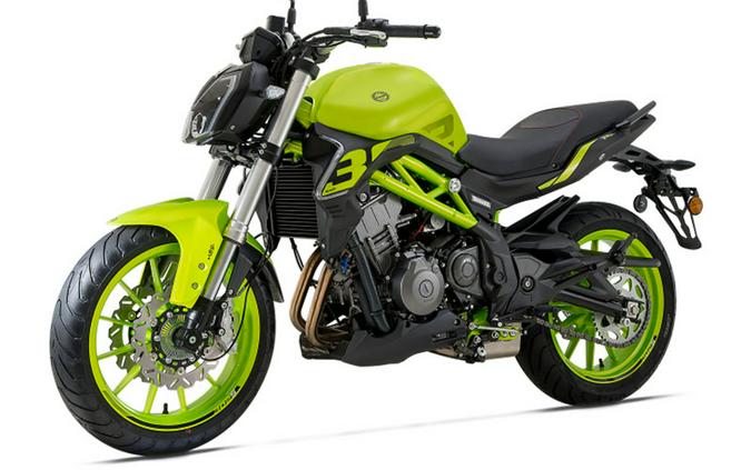 2024 Benelli 302S