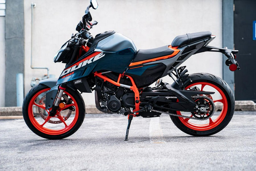 2024 KTM 390 Duke