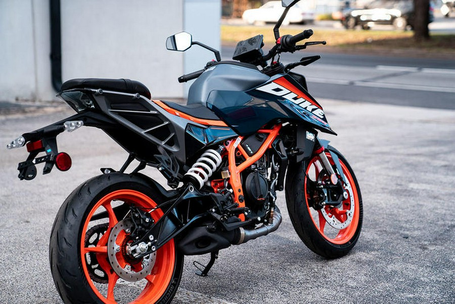 2024 KTM 390 Duke