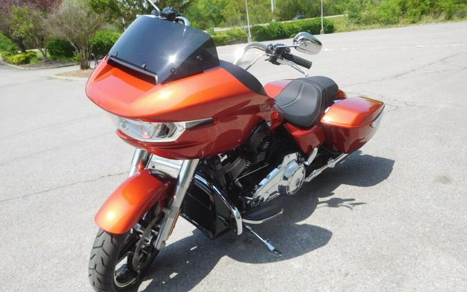 FLTRX 2024 Road Glide™