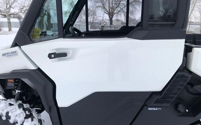 2026 Can-Am DEFENDER LTD CAB HD11
