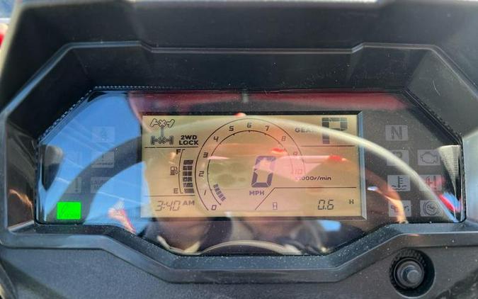 2025 Honda® Talon 1000R FOX Live Valve