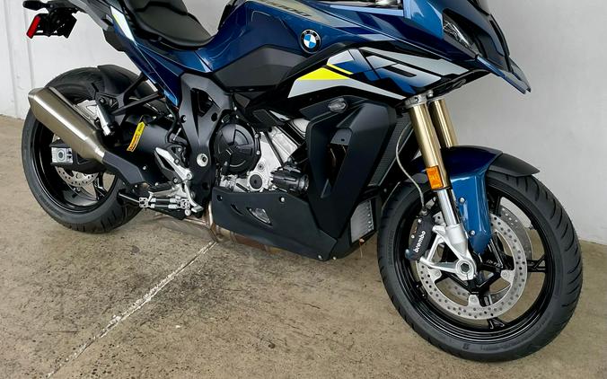 2025 BMW S 1000 XR