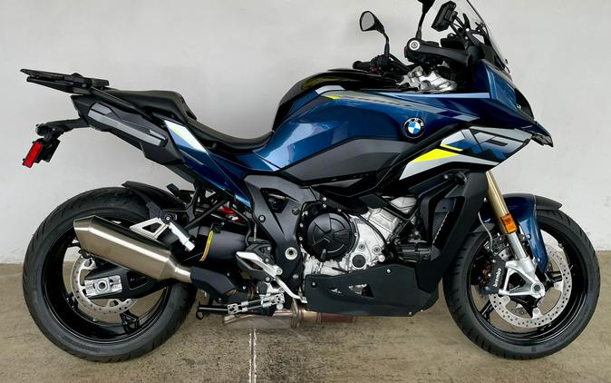 2025 BMW S 1000 XR