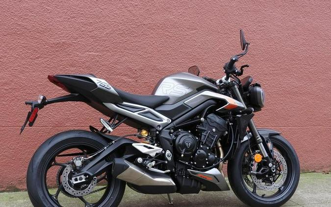 2024 Triumph Street Triple 765 RS Silver Ice