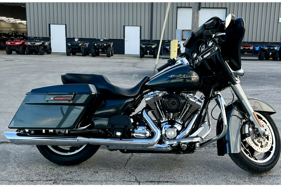 2009 Harley-Davidson® FLHX - Street Glide