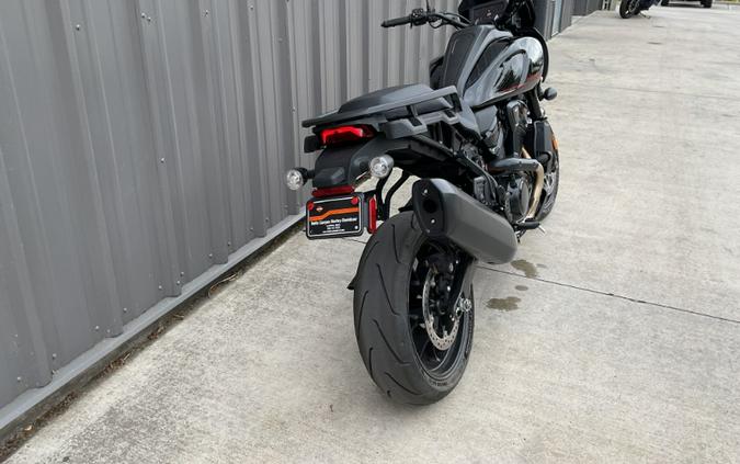2025 Harley-Davidson PAN AMERICA 1250 ST
