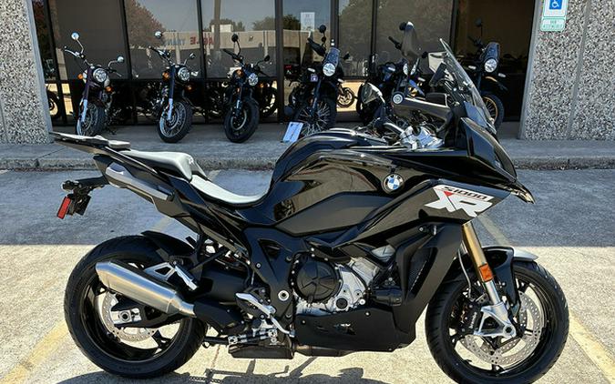 2026 BMW S 1000 XR Blackstorm Metallic 2
