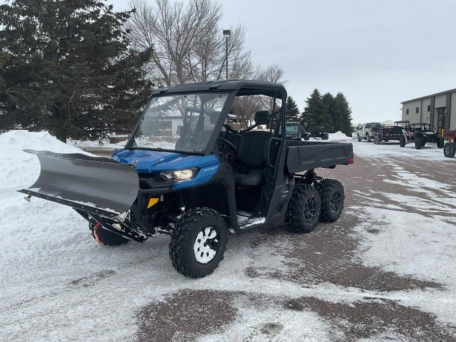 2023 Can-Am® Defender 6x6 XT HD10