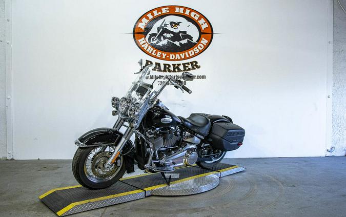 2021 Harley-Davidson® FLHC - Heritage Classic