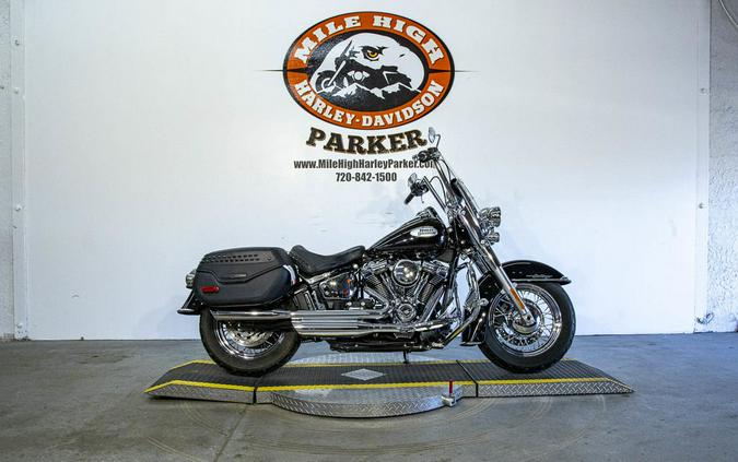 2021 Harley-Davidson® FLHC - Heritage Classic