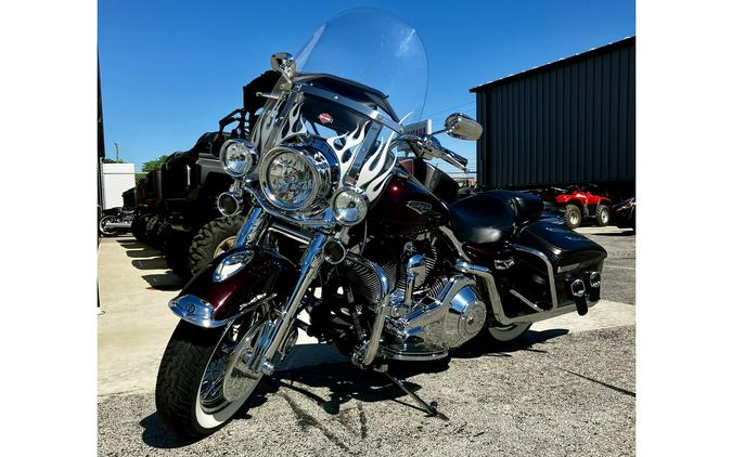 2006 Harley-Davidson® FLHRCI - Road King Classic