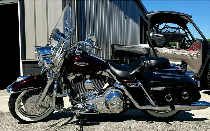 2006 Harley-Davidson® FLHRCI - Road King Classic