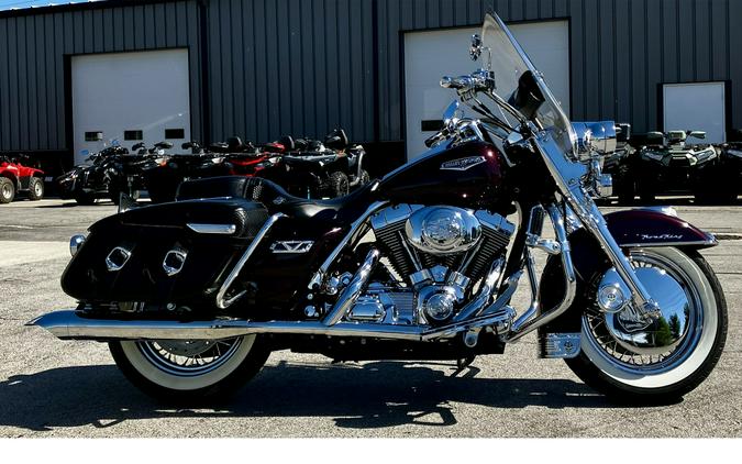 2006 Harley-Davidson® FLHRCI - Road King Classic
