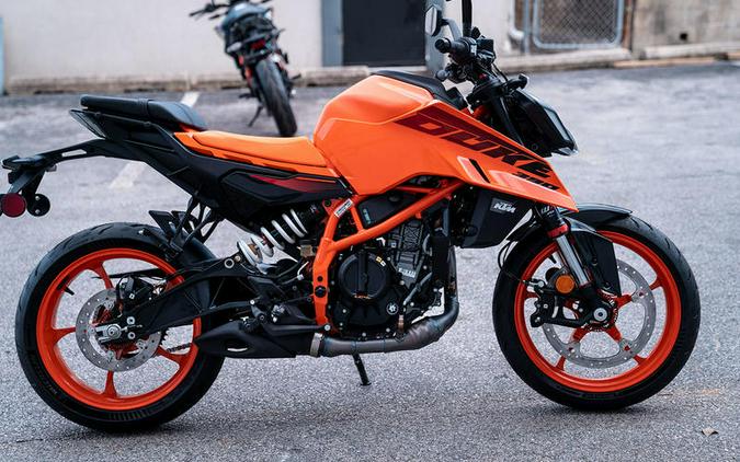 2024 KTM 390 Duke