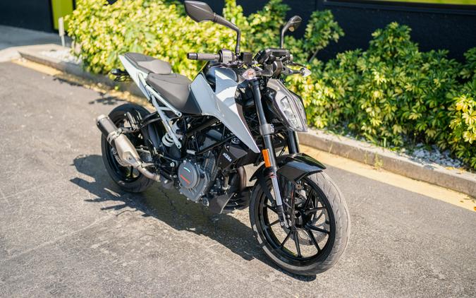 2021 KTM 390 Duke