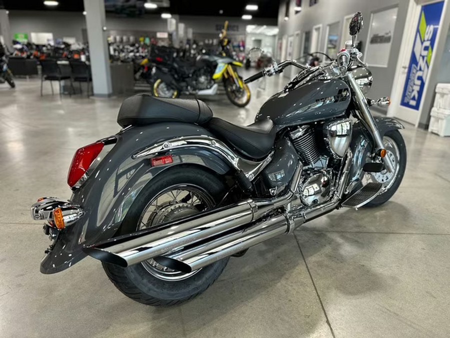 2025 Suzuki Boulevard