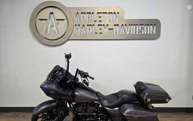 2016 Harley-Davidson® FLTRX - Road Glide®