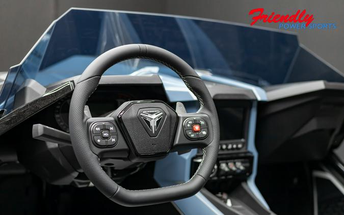2026 SLINGSHOT SIGNATURE EDITION (AUTODRIVE)